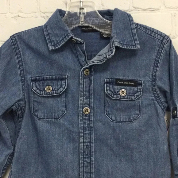 Calvin Klein Jeans 18M Denim Button Down Shirt - Picture 2 of 5
